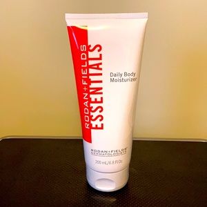Rodan & Fields daily body moisturizer